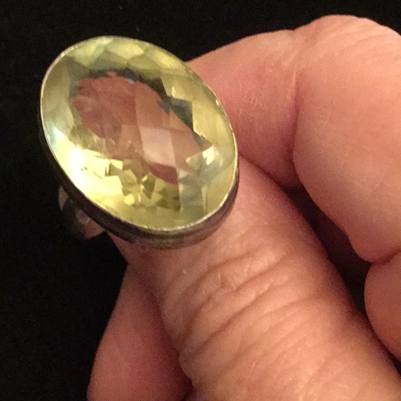 Genuine Lemon Quartz Ring Checkerboard Faceting - Picture 7 of 9